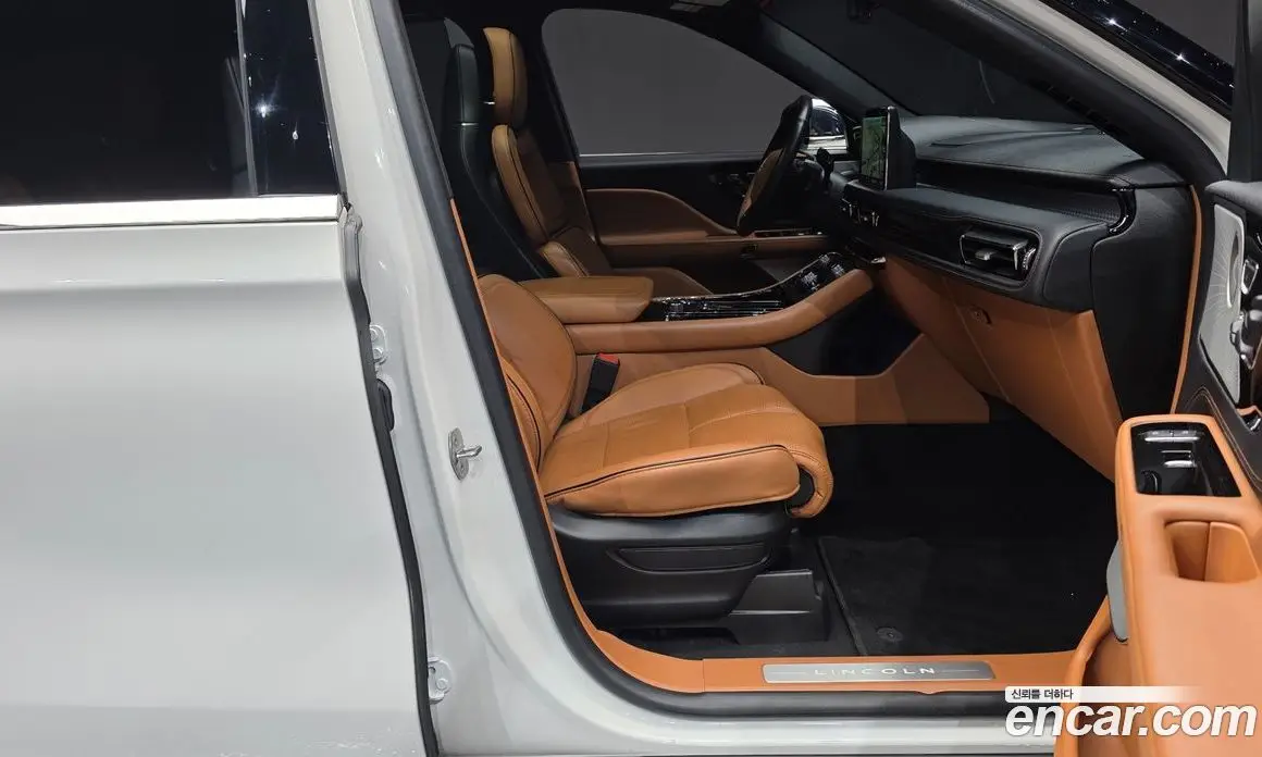 Lincoln Aviator 2022 3.0 автомат (гидро), фото 16 Lincoln Aviator 2022 3.0 автомат (гидро), фото 16