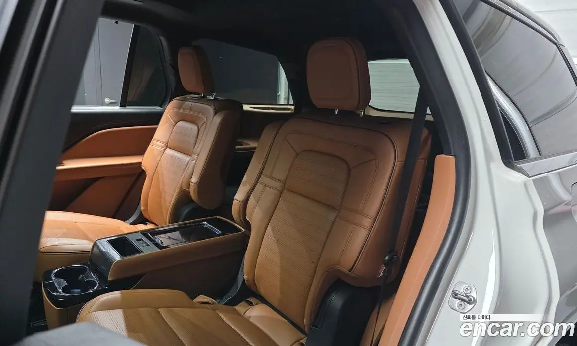 Lincoln Aviator 2022 3.0 автомат (гидро), фото 18 Lincoln Aviator 2022 3.0 автомат (гидро), фото 18
