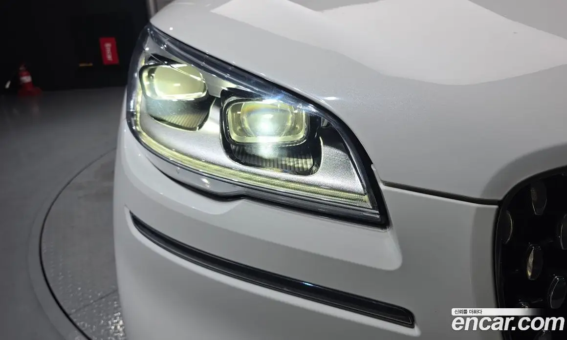 Lincoln Aviator 2022 3.0 автомат (гидро), фото 8 Lincoln Aviator 2022 3.0 автомат (гидро), фото 8