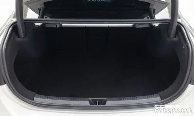 Mercedes-Benz A-Class 2022 2.0 автомат (гидро), миниатюра 12