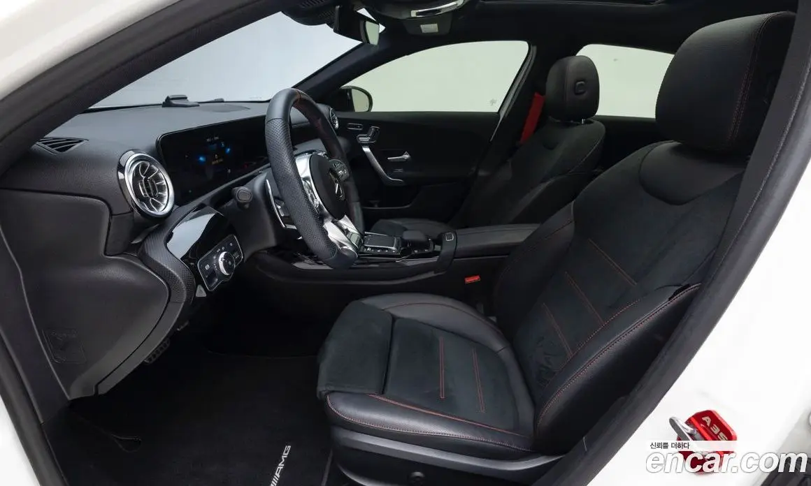 Mercedes-Benz A-Class 2022 2.0 автомат (гидро), фото 7