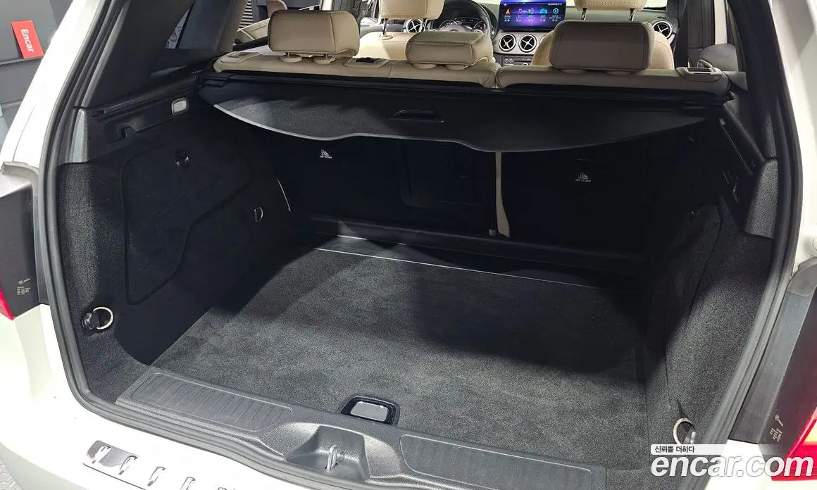 Mercedes-Benz B-Class 2017 2.1 автомат (гидро), фото 20 Mercedes-Benz B-Class 2017 2.1 автомат (гидро), фото 20