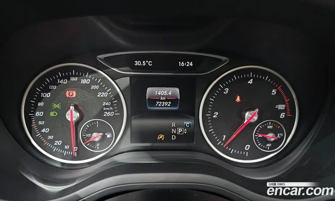 Mercedes-Benz B-Class 2017 2.1 автомат (гидро), фото 8 Mercedes-Benz B-Class 2017 2.1 автомат (гидро), фото 8