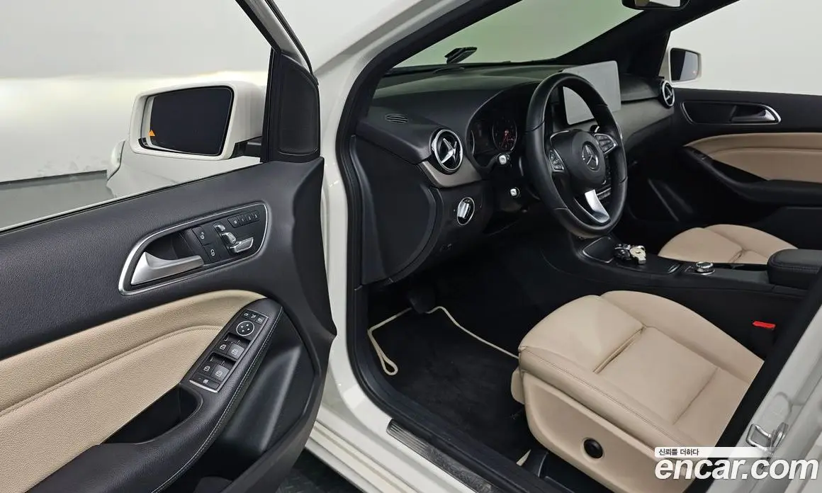 Mercedes-Benz B-Class 2017 2.1 автомат (гидро), фото 10 Mercedes-Benz B-Class 2017 2.1 автомат (гидро), фото 10