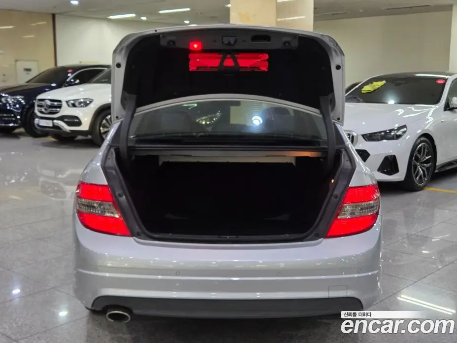 Mercedes-Benz C-Class 2009 2.1 автомат (гидро), фото 19