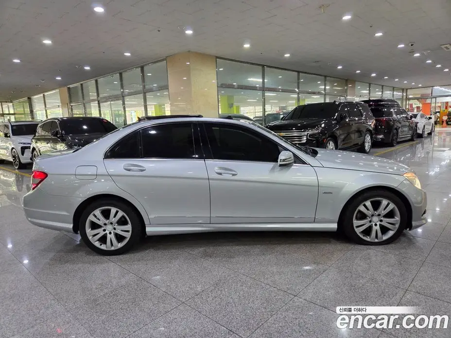 Mercedes-Benz C-Class 2009 2.1 автомат (гидро), фото 5