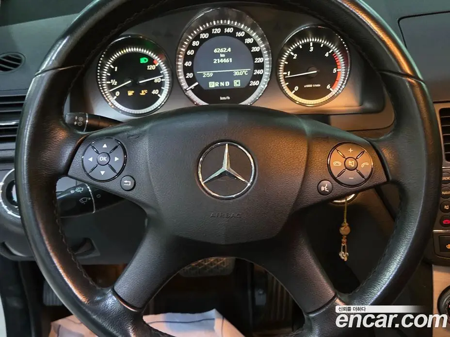 Mercedes-Benz C-Class 2009 2.1 автомат (гидро), фото 9