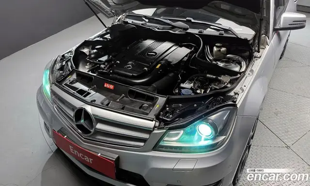 Mercedes-Benz C-Class 2013 1.8 автомат (гидро), миниатюра 6 Mercedes-Benz C-Class 2013 1.8 автомат (гидро), миниатюра 6