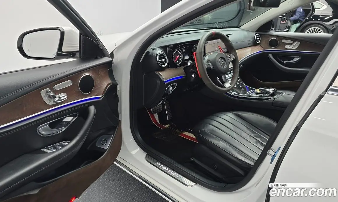Mercedes-Benz E-Class 2016 1.9 автомат (гидро), фото 11
