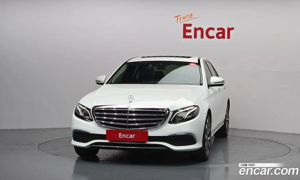 Mercedes-Benz E-Class 2016 1.9 автомат (гидро), фото 3