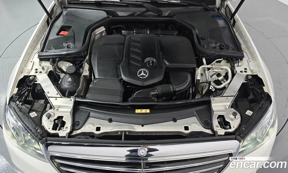 Mercedes-Benz E-Class 2016 1.9 автомат (гидро), фото 6