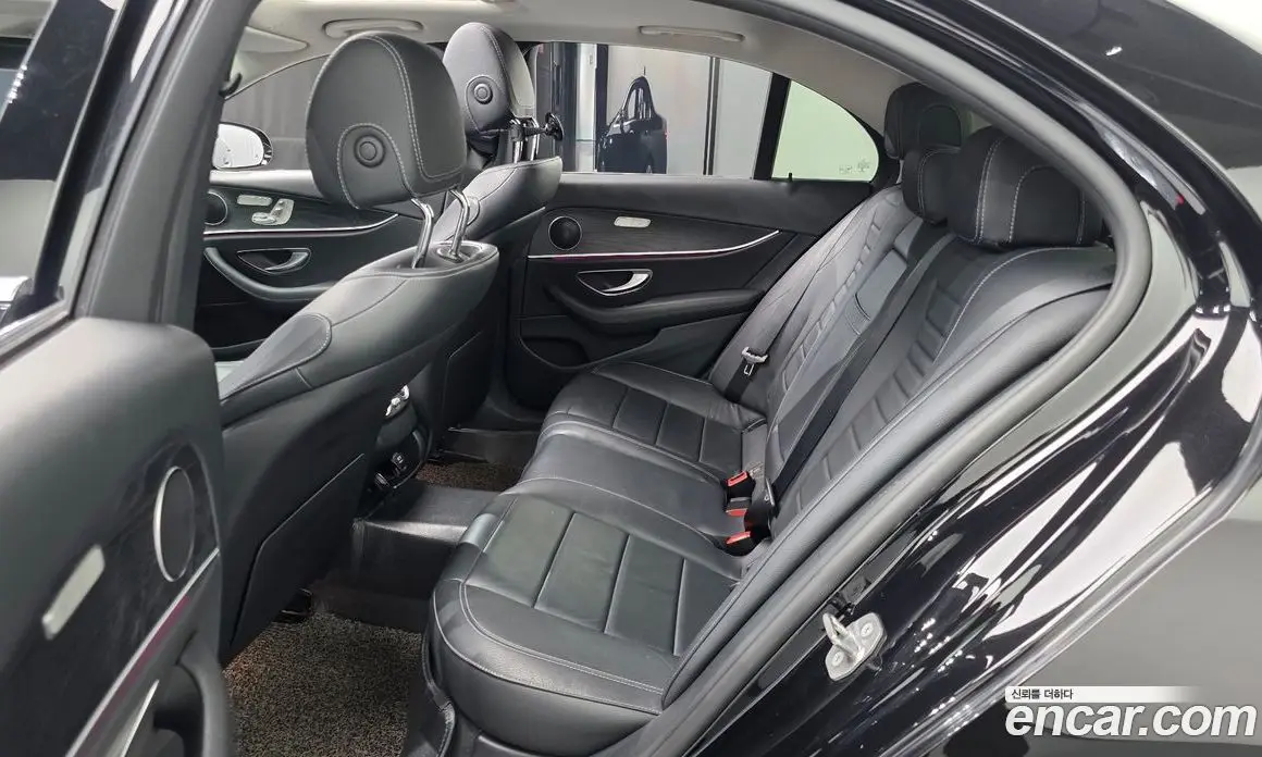 Mercedes-Benz E-Class 2017 1.9 автомат (гидро), фото 17