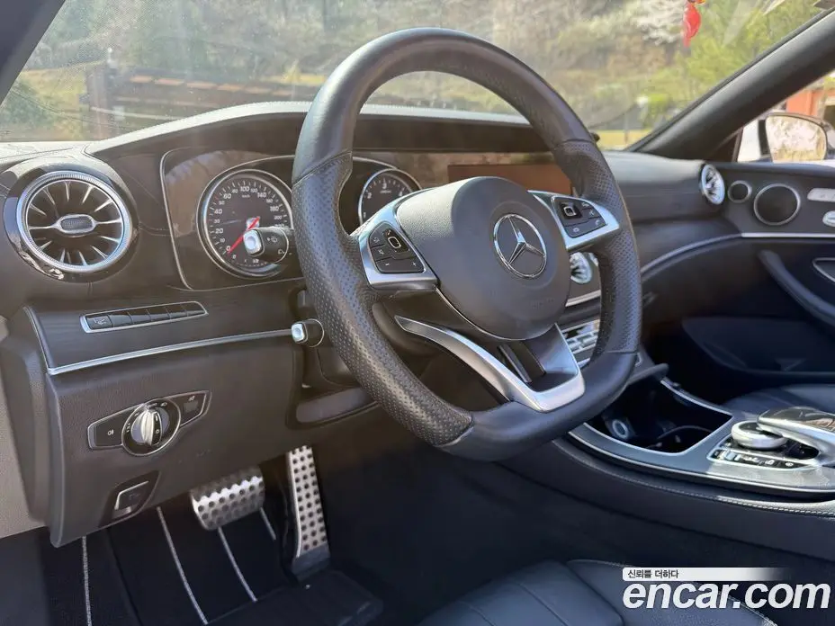 Mercedes-Benz E-Class 2018 1.9 автомат (гидро), фото 9