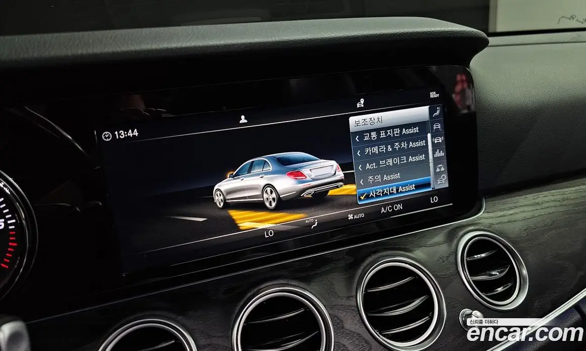 Mercedes-Benz E-Class 2019 1.9 автомат (гидро), фото 18