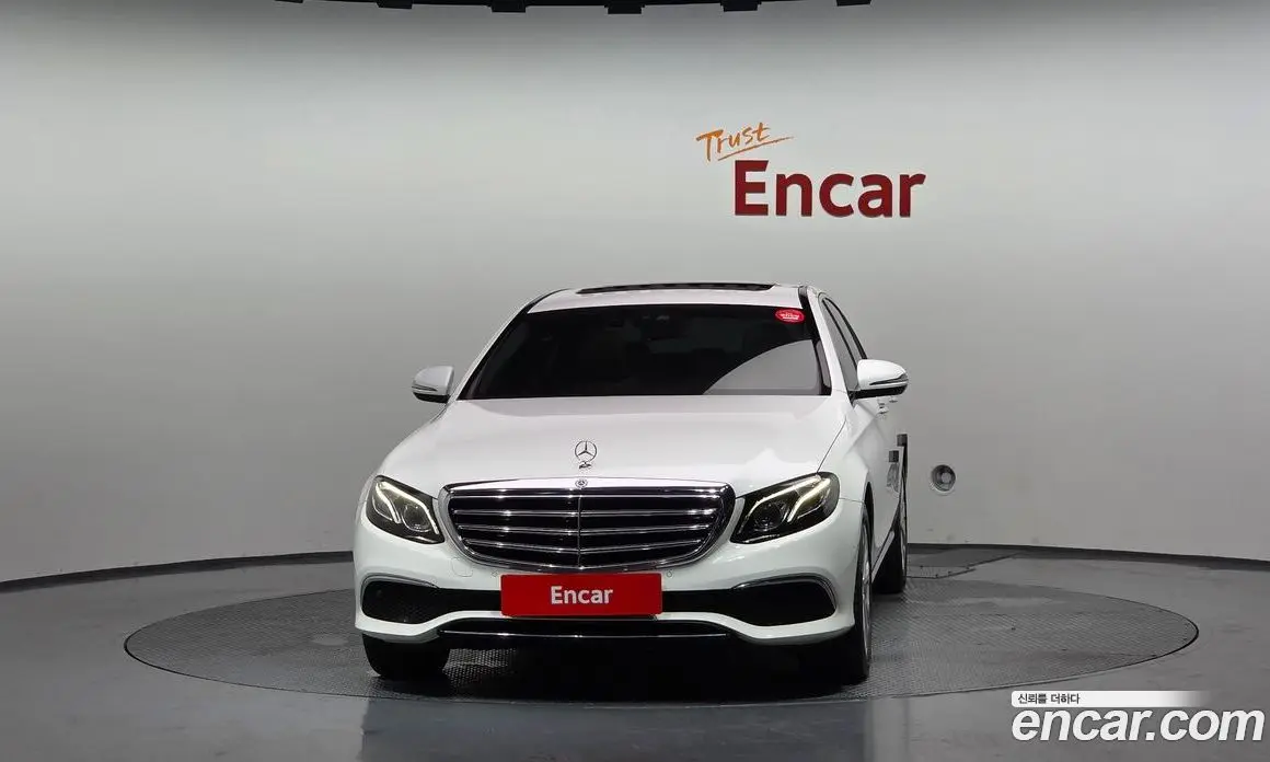 Mercedes-Benz E-Class 2019 1.9 автомат (гидро), фото 3