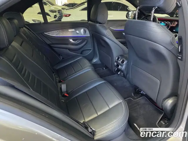 Mercedes-Benz E-Class 2021 2.0 автомат (гидро), миниатюра 10