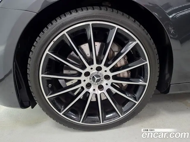 Mercedes-Benz E-Class 2023 2.0 автомат (гидро), миниатюра 5 Mercedes-Benz E-Class 2023 2.0 автомат (гидро), миниатюра 5