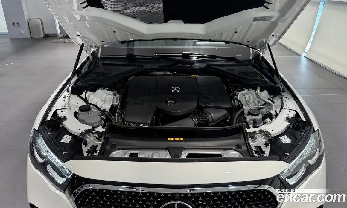 Mercedes-Benz E-Class 2025 2.0 автомат (гидро), фото 6