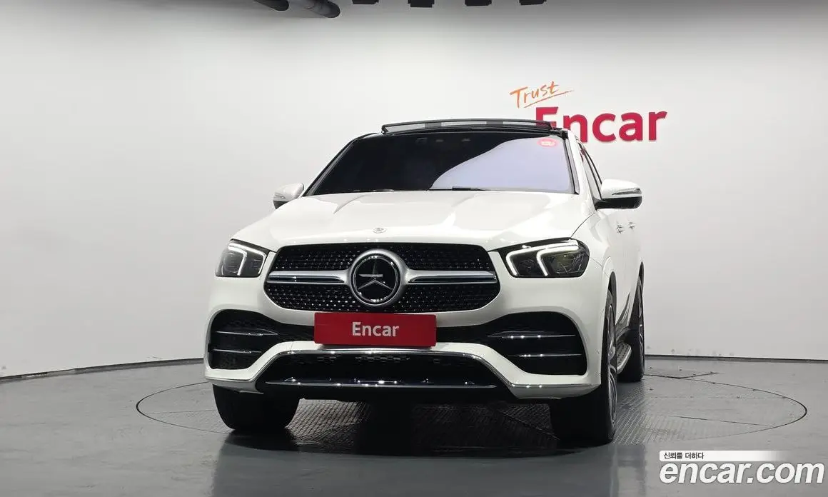 Mercedes-Benz GLE-Class 2023 2.9 автомат (гидро), фото 3