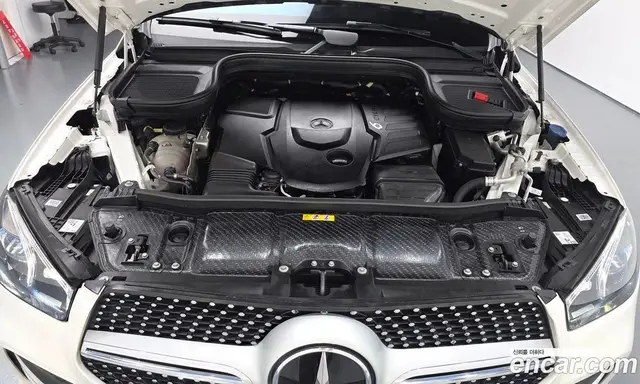 Mercedes-Benz GLE-Class 2023 2.9 автомат (гидро), миниатюра 6