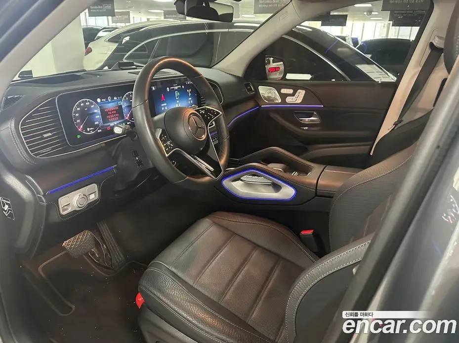 Mercedes-Benz GLE-Class 2025 3.0 автомат (гидро), фото 14 Mercedes-Benz GLE-Class 2025 3.0 автомат (гидро), фото 14