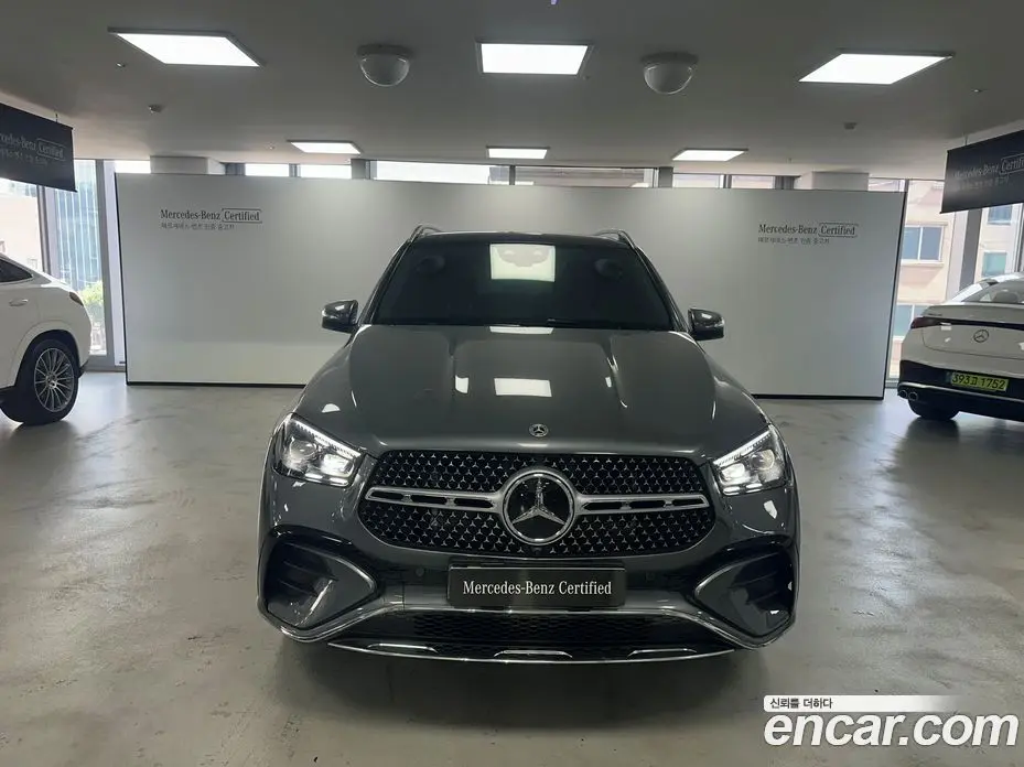 Mercedes-Benz GLE-Class 2025 3.0 автомат (гидро), фото 3 Mercedes-Benz GLE-Class 2025 3.0 автомат (гидро), фото 3