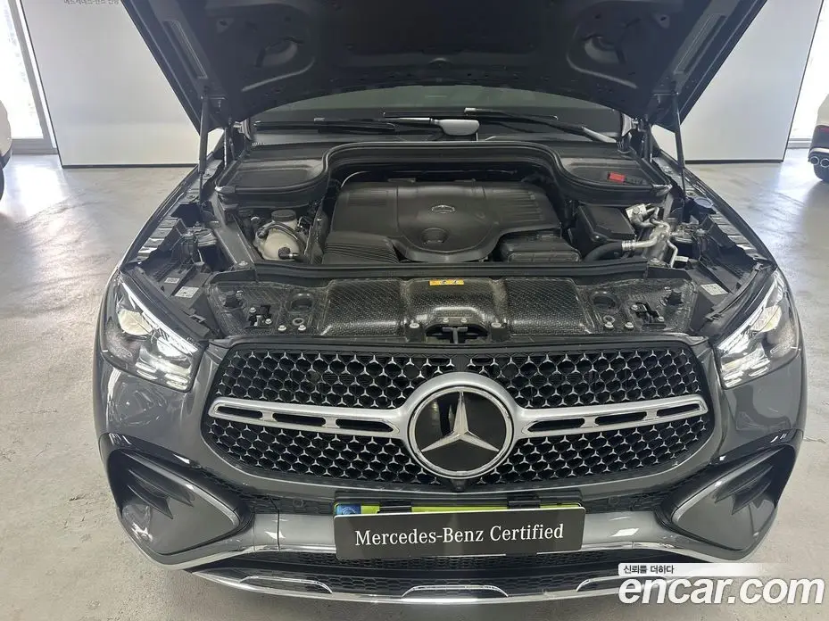 Mercedes-Benz GLE-Class 2025 3.0 автомат (гидро), фото 6 Mercedes-Benz GLE-Class 2025 3.0 автомат (гидро), фото 6