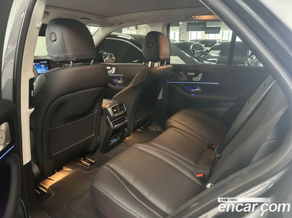 Mercedes-Benz GLE-Class 2025 3.0 автомат (гидро), фото 10 Mercedes-Benz GLE-Class 2025 3.0 автомат (гидро), фото 10