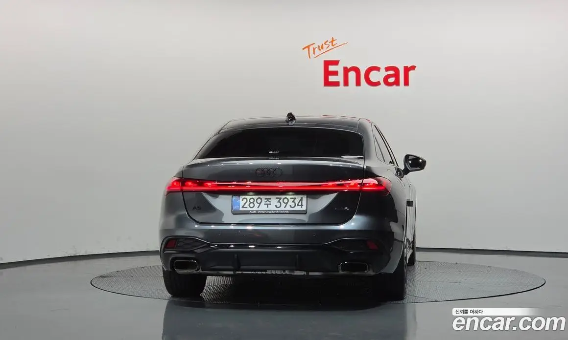 Audi A5 2025 2.0 автомат (гидро), фото 4