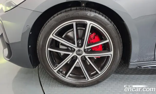 Audi A5 2025 2.0 автомат (гидро), миниатюра 5