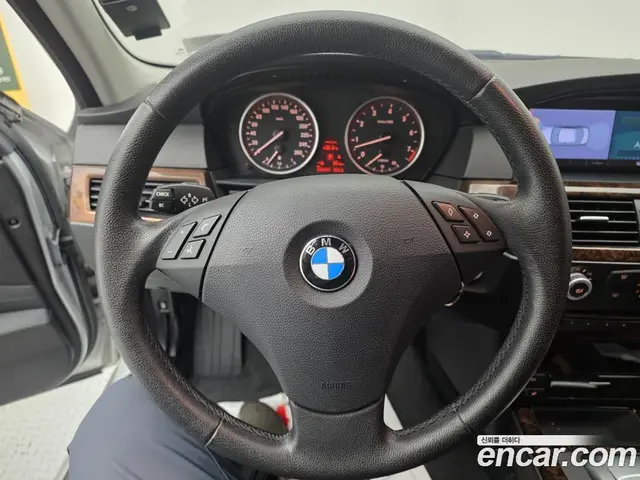 BMW 5 серия 2008 3.0 автомат (гидро), миниатюра 7
