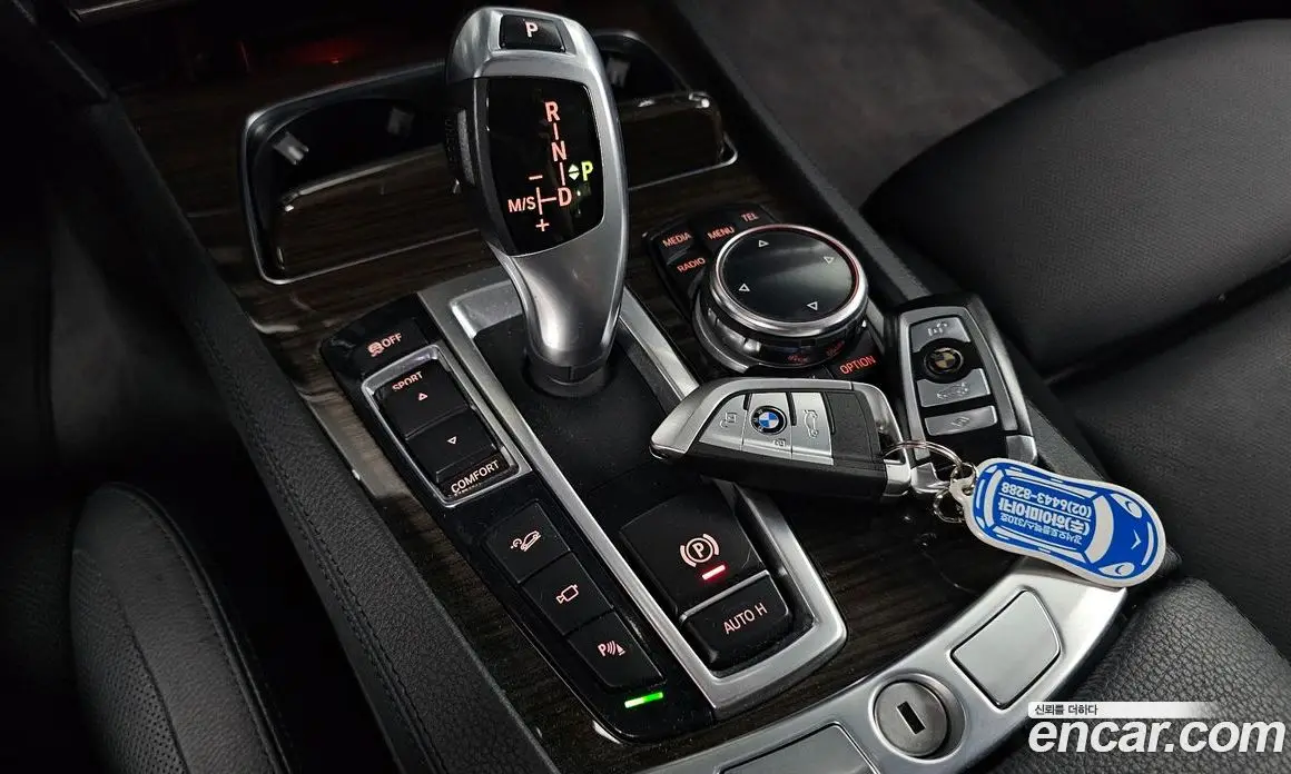 BMW 7 серия 2013 4.4 автомат (гидро), фото 11