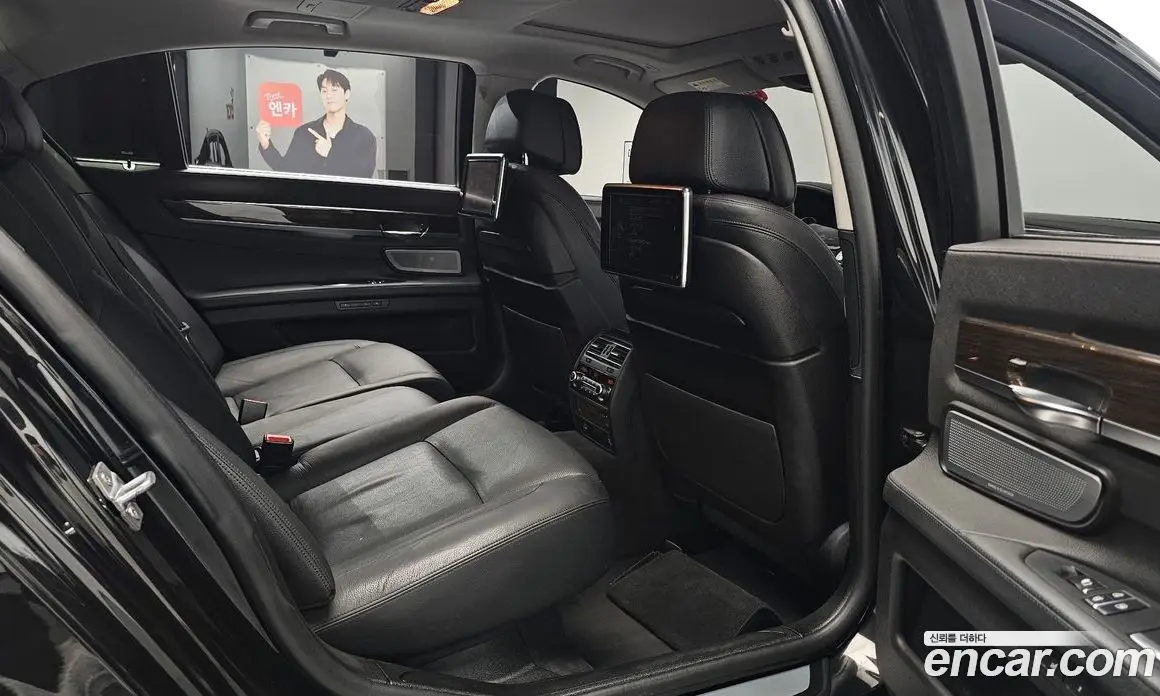 BMW 7 серия 2013 4.4 автомат (гидро), фото 17