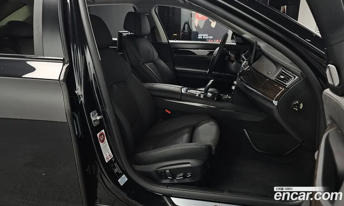 BMW 7 серия 2013 4.4 автомат (гидро), фото 18
