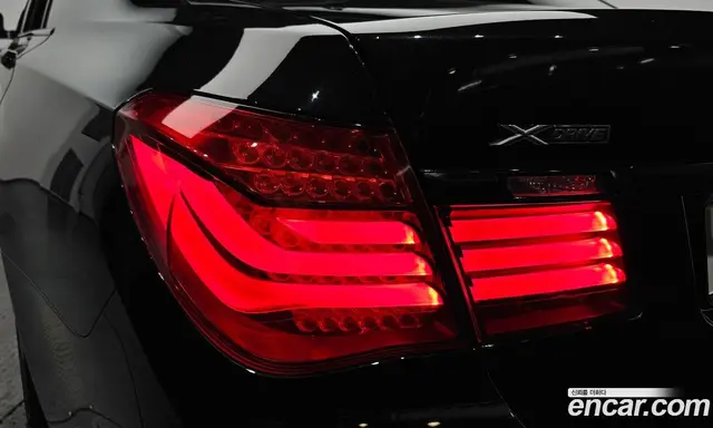 BMW 7 серия 2013 4.4 автомат (гидро), миниатюра 8