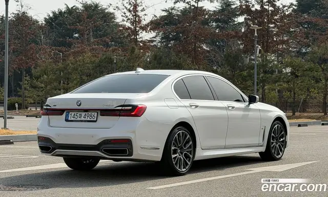 BMW 7 серия 2021 3.0 автомат (гидро), миниатюра 2