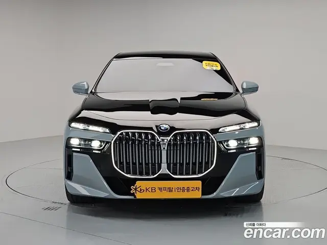 BMW 7 серия 2023 3.0 автомат (гидро), миниатюра 1