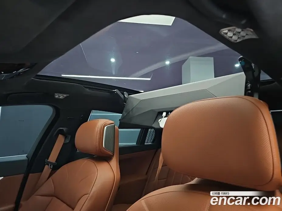 BMW 7 серия 2023 3.0 автомат (гидро), фото 17
