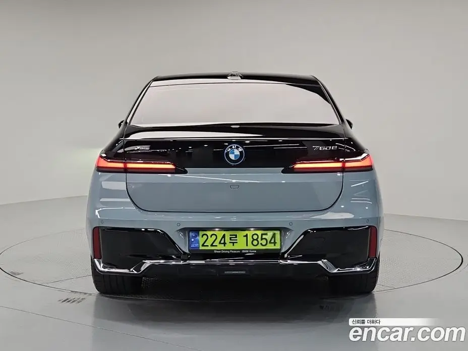 BMW 7 серия 2023 3.0 автомат (гидро), фото 4