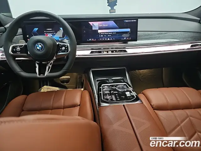 BMW 7 серия 2023 3.0 автомат (гидро), миниатюра 7
