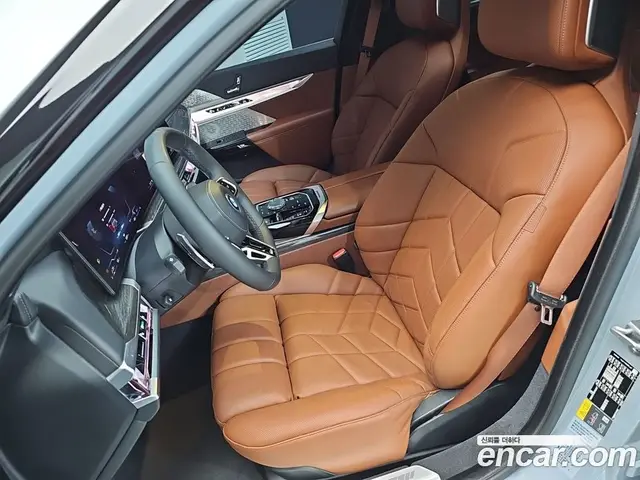 BMW 7 серия 2023 3.0 автомат (гидро), миниатюра 10