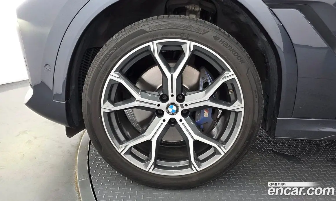 BMW X6 2021 3.0 автомат (гидро), фото 5