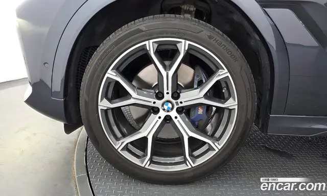 BMW X6 2021 3.0 автомат (гидро), миниатюра 5