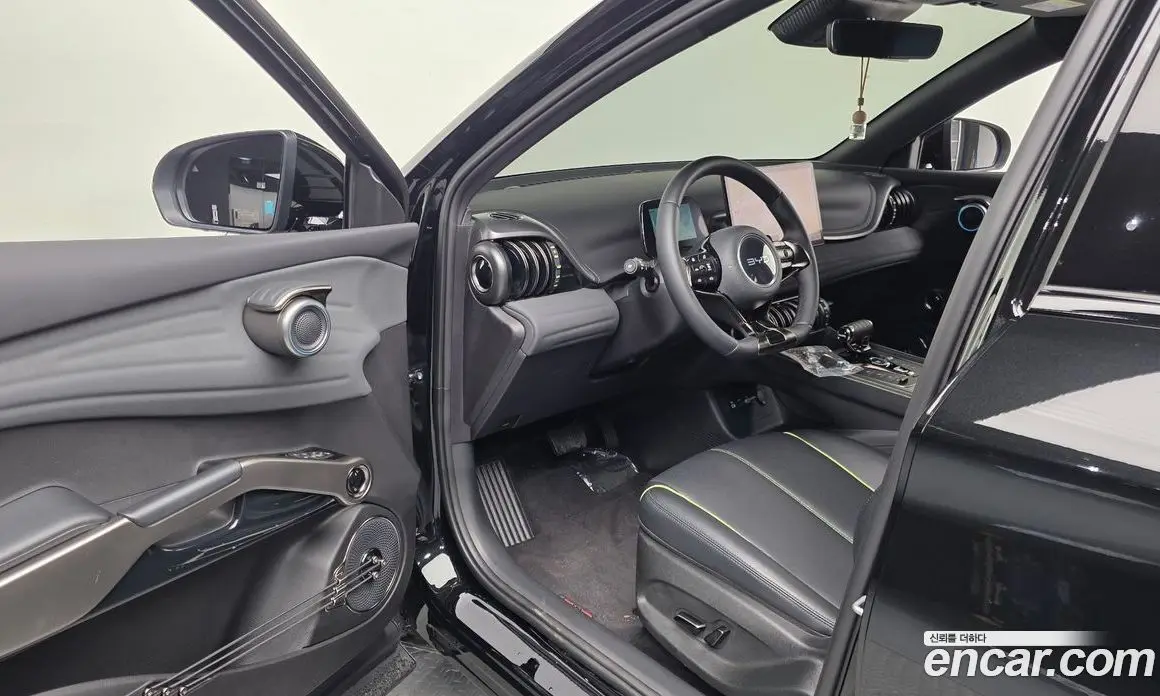 BYD Atto 3 2025 0.1 автомат (гидро), фото 12 BYD Atto 3 2025 0.1 автомат (гидро), фото 12