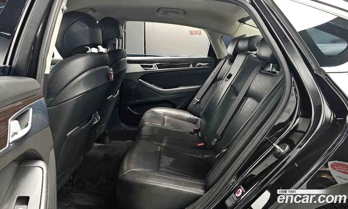 Genesis G80 2017 3.3 автомат (гидро), фото 12
