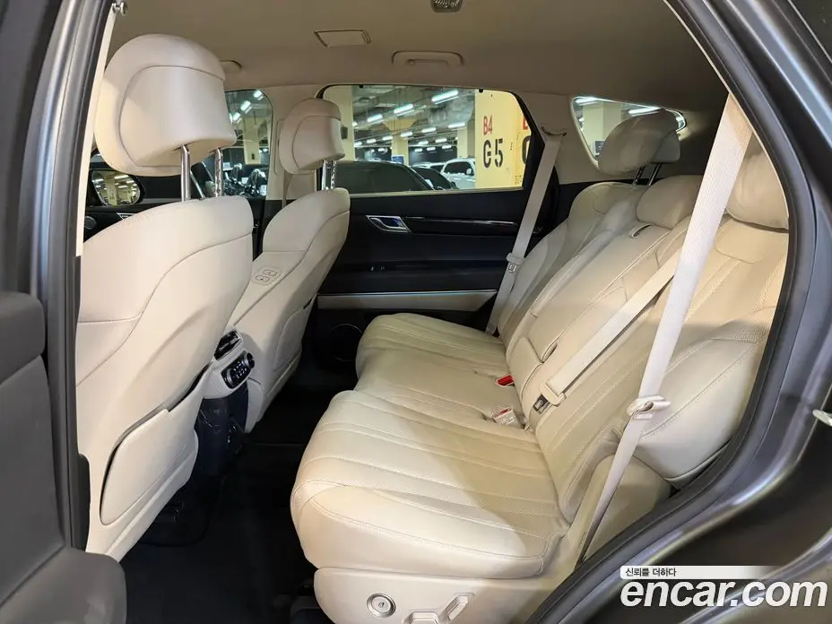 Genesis GV80 2023 2.5 автомат (гидро), фото 13 Genesis GV80 2023 2.5 автомат (гидро), фото 13