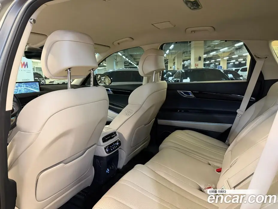 Genesis GV80 2023 2.5 автомат (гидро), фото 14 Genesis GV80 2023 2.5 автомат (гидро), фото 14