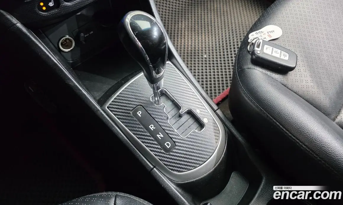 Hyundai Accent 2013 1.6 автомат (гидро), фото 9
