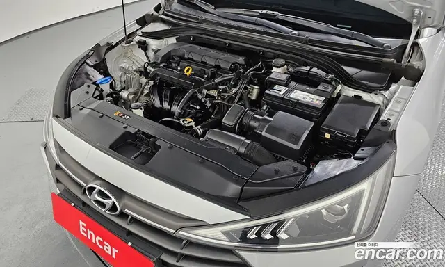 Hyundai Avante 2019 1.6 автомат (гидро), миниатюра 6
