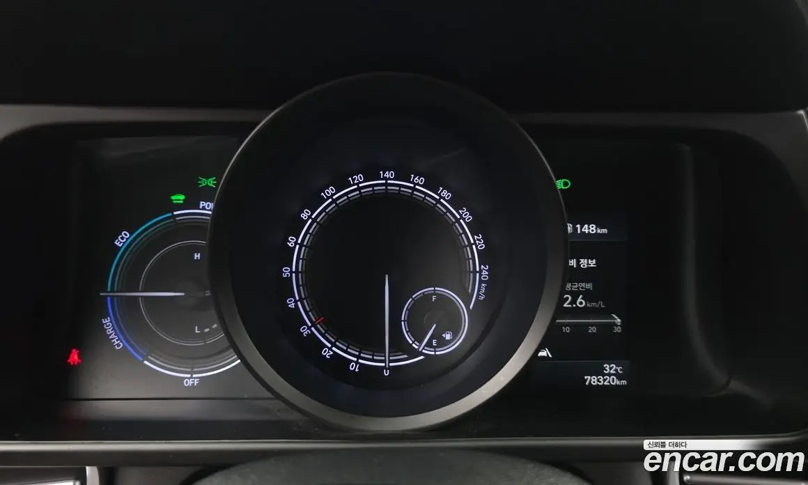 Hyundai Avante 2021 1.6 автомат (гидро), фото 11